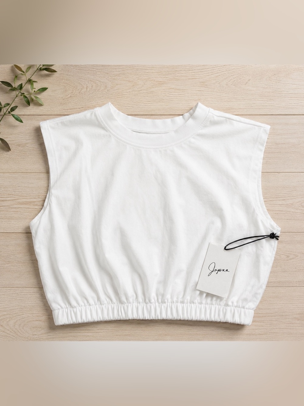 Japna White Cropped Tank Top - Picture 1 of 4